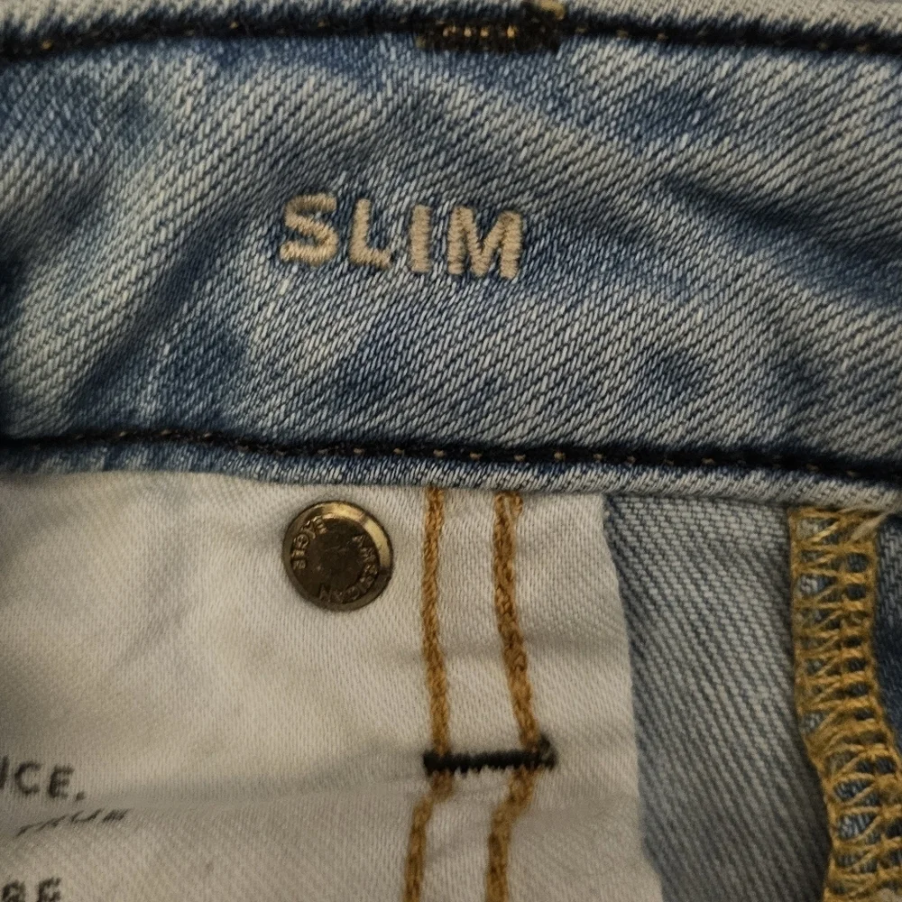 American Eagle Air Flex Patched Slim Fit Light Wash Jeans Size 30X32